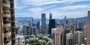 香港半山豪宅帝景园提供408个单位