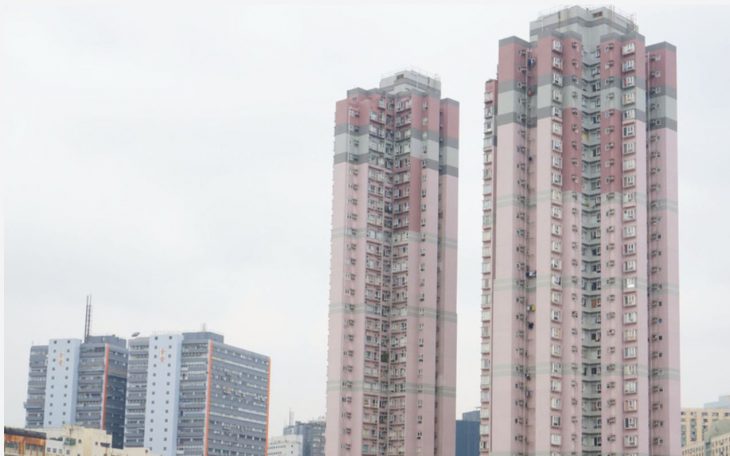 香港葵涌夹屋芊红居2房590万成交